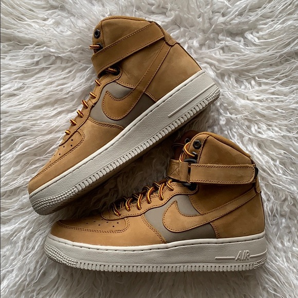 NWT Nike Air Force 1 - Picture 3 of 8